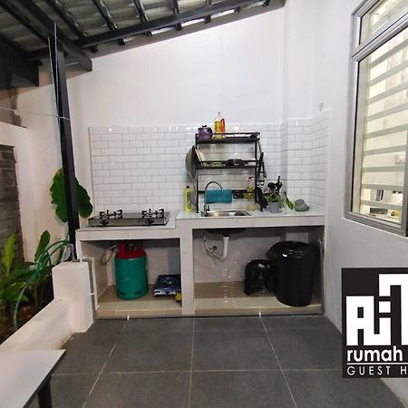 Rumah Aina Homestay Bukit Changgang Private Pool Kampong Melot المظهر الخارجي الصورة