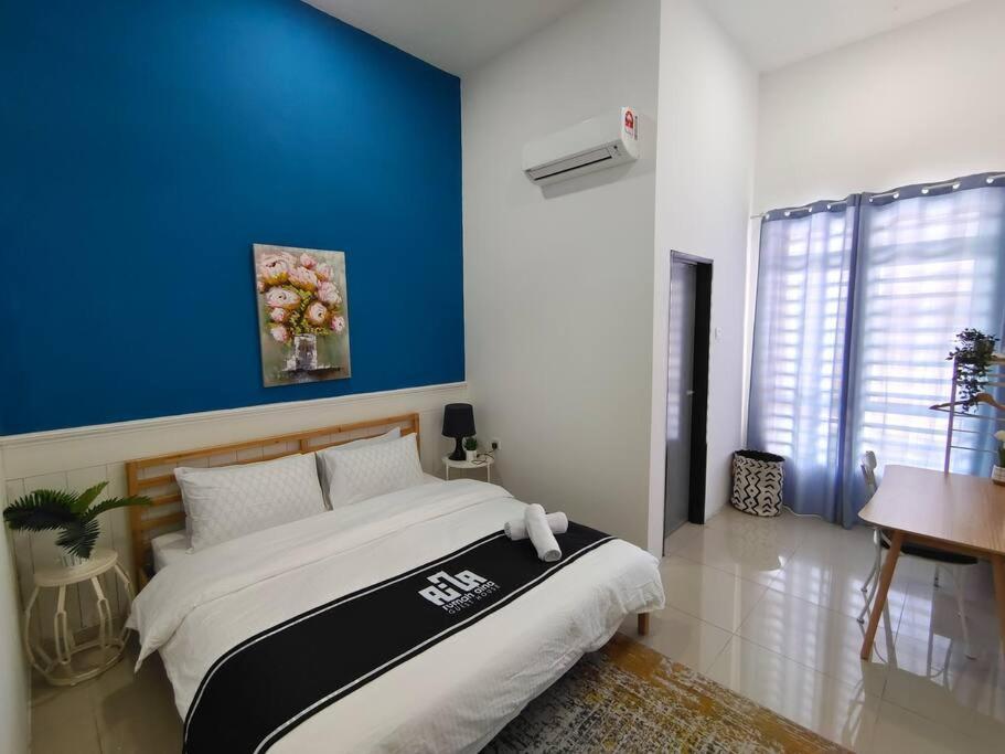 Rumah Aina Homestay Bukit Changgang Private Pool Kampong Melot المظهر الخارجي الصورة